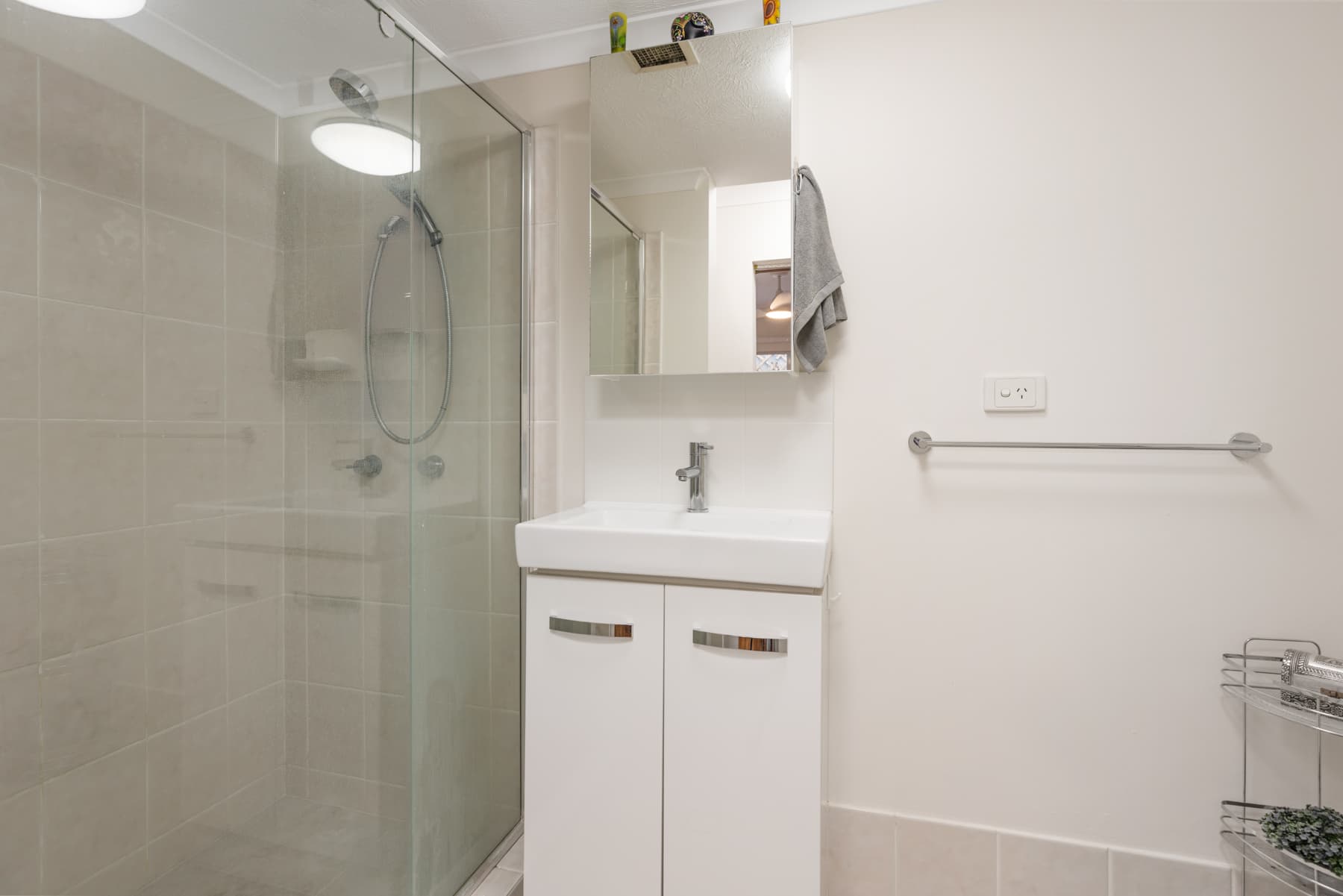 2/11 Lima Street, Auchenflower - Thumbnail 7