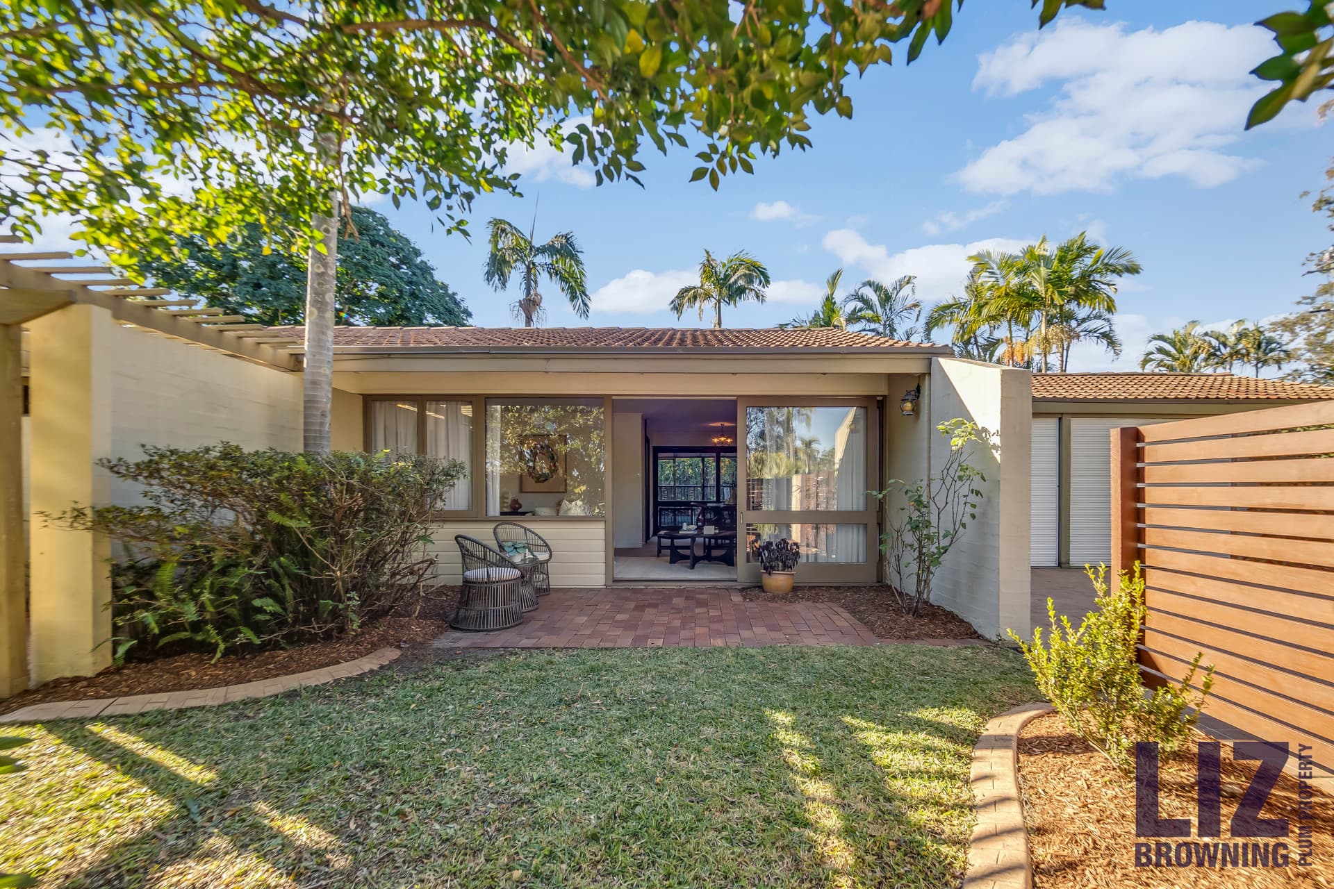 114 Kenmore Road, Kenmore - Image 1
