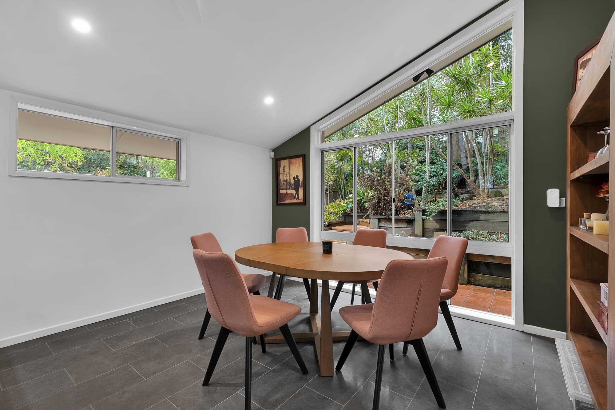 31 Clarina Street, Chapel Hill - Thumbnail 3