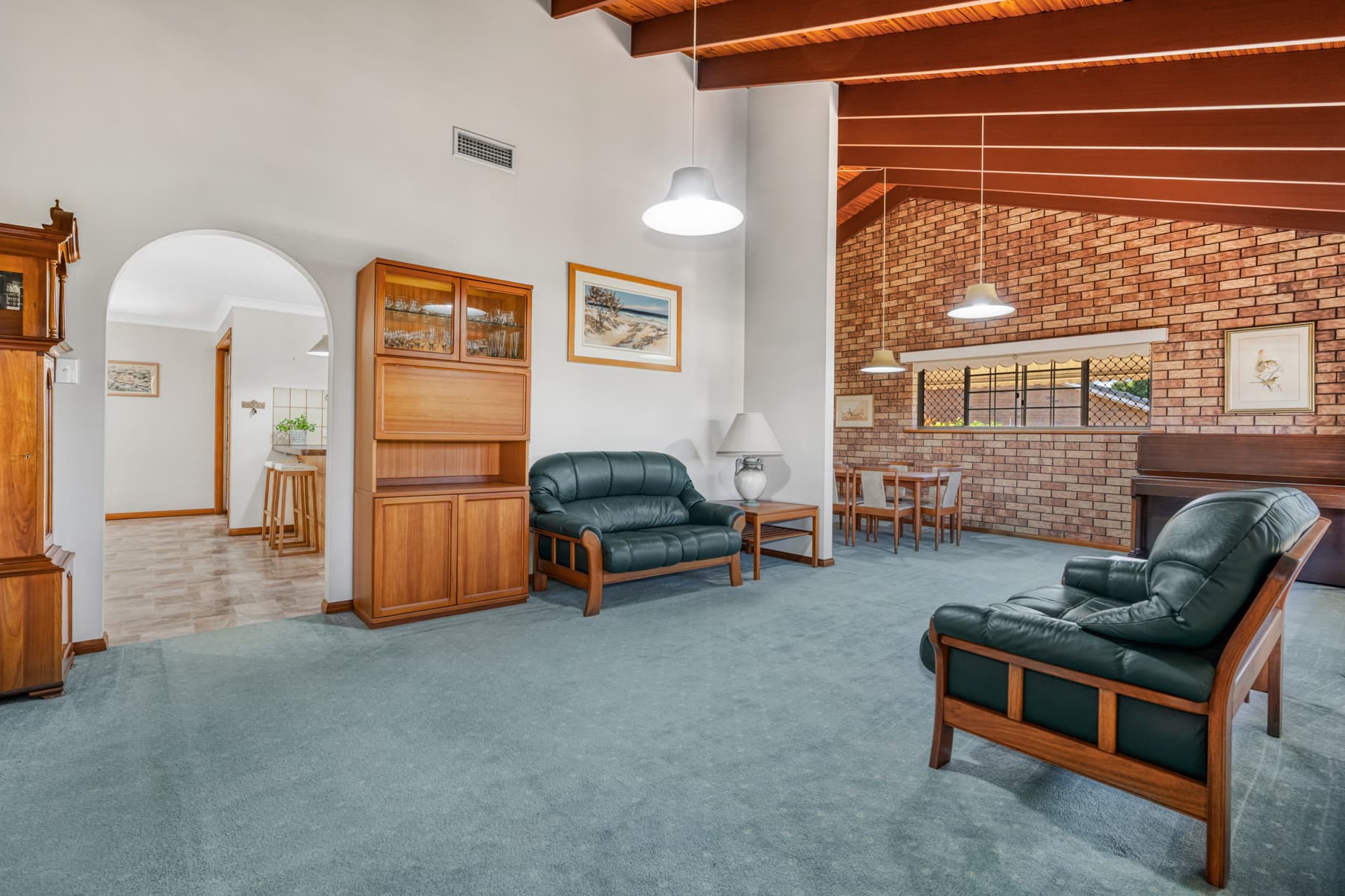 15 Lochleven Street, Carindale - Thumbnail 2