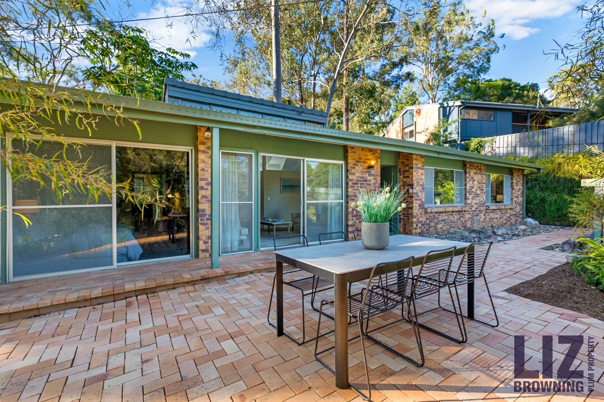 15 Tucker Street, Chapel Hill - Image 1