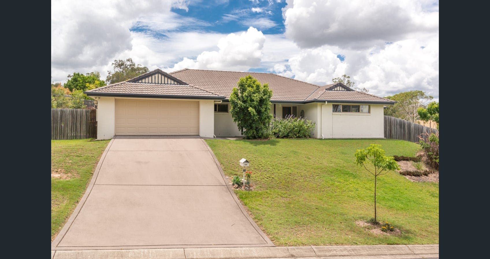 50 Corymbia Crescent, Anstead - Image 1