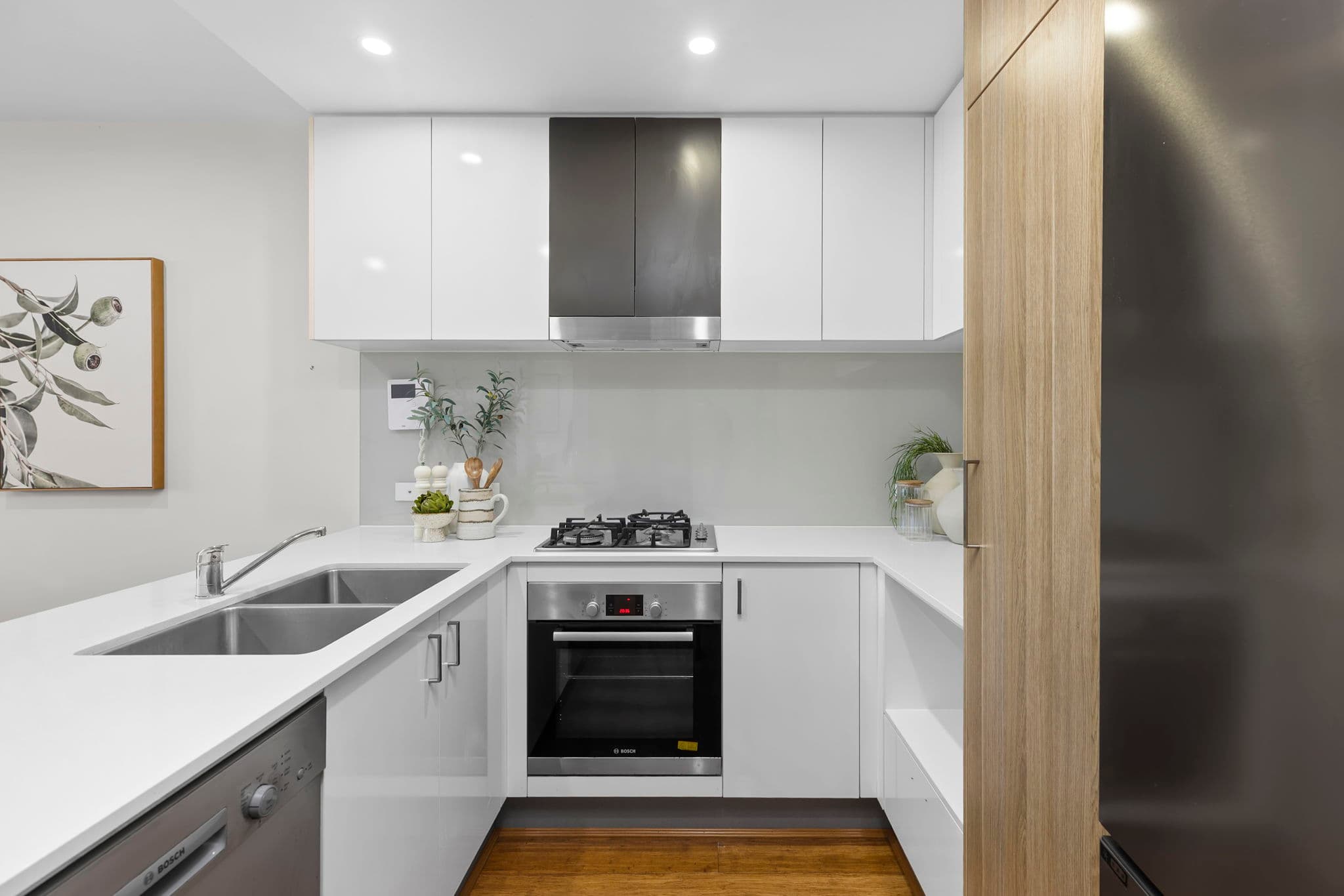 6/8 Mayhew Street, Sherwood - Thumbnail 3