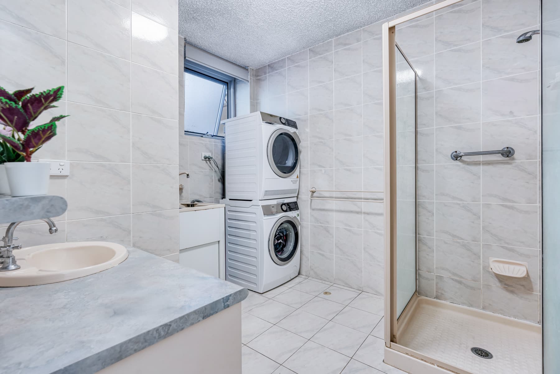 3/48 Glen Road, Toowong - Thumbnail 7