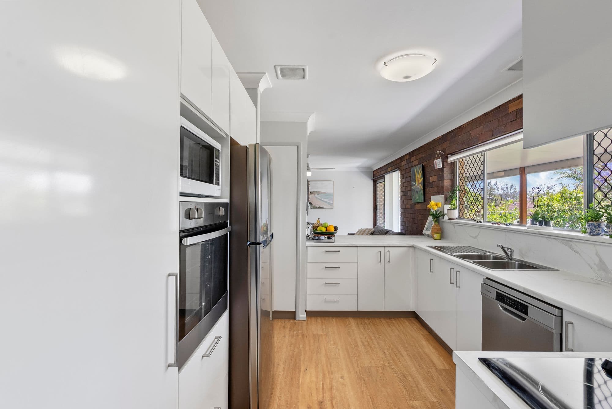 2 Plucks Road, Arana Hills - Thumbnail 8