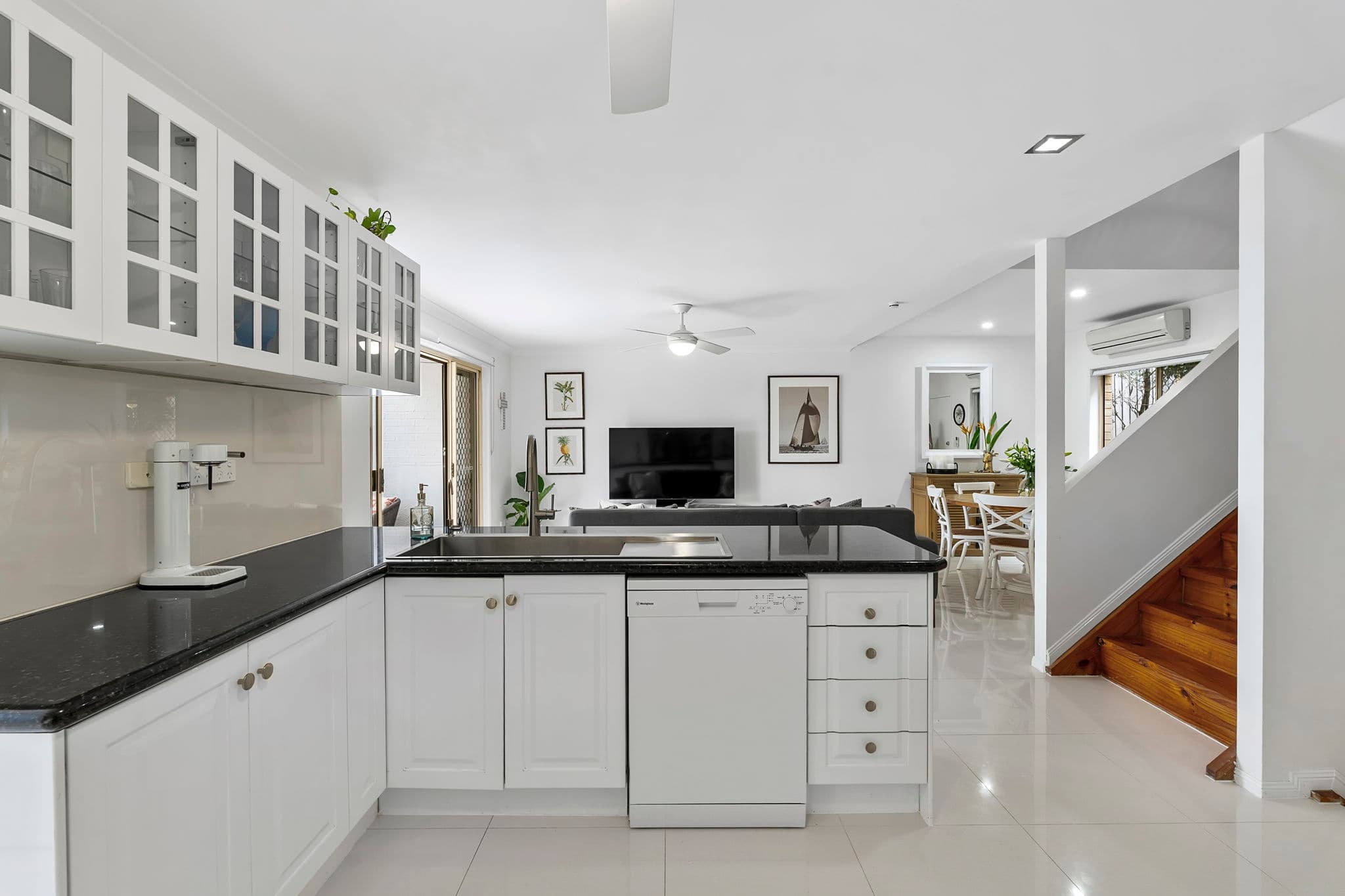 3/27 Dovercourt Road, Toowong - Thumbnail 5