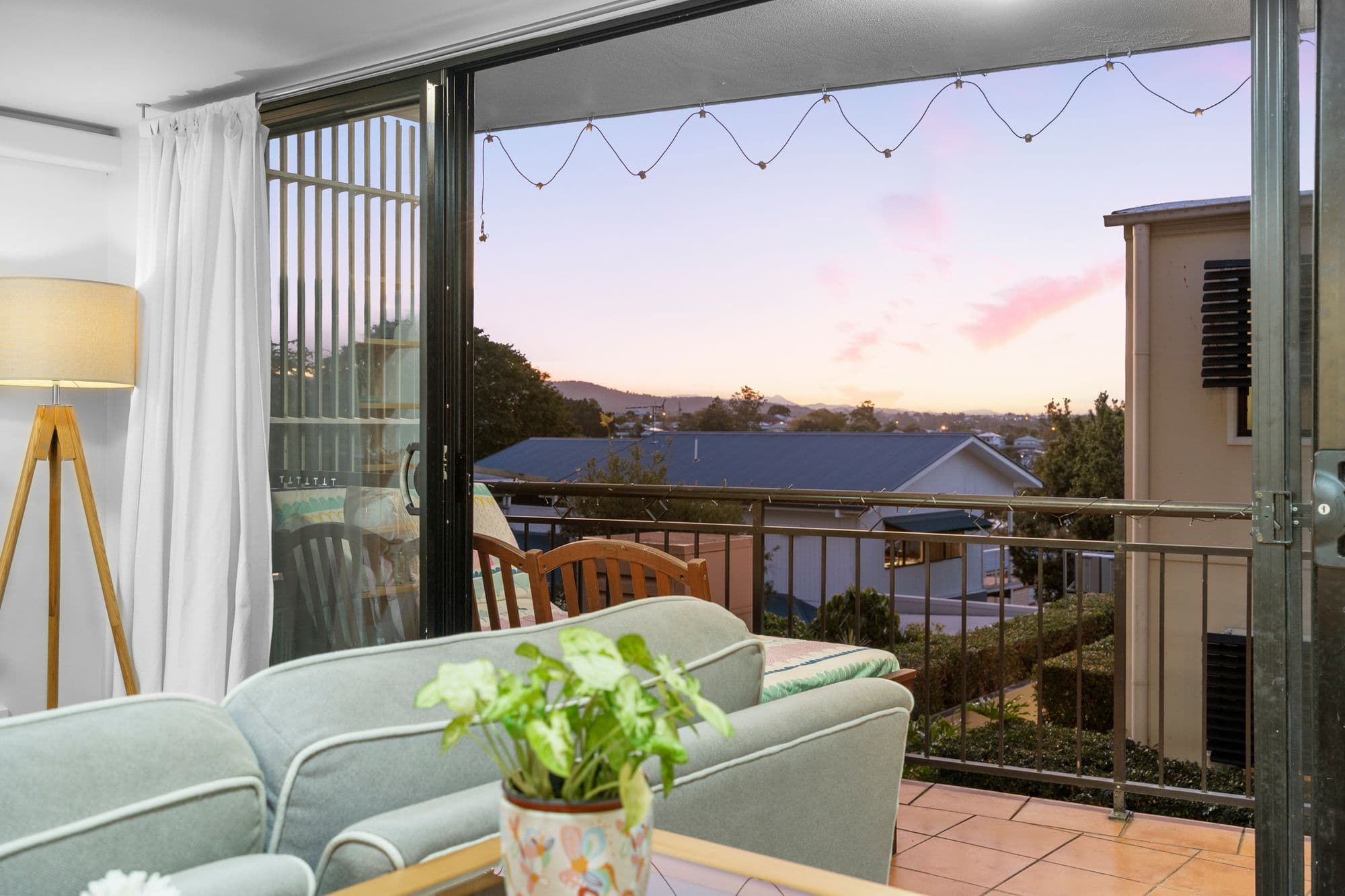 17/63 Vale Street, Kelvin Grove - Thumbnail 2