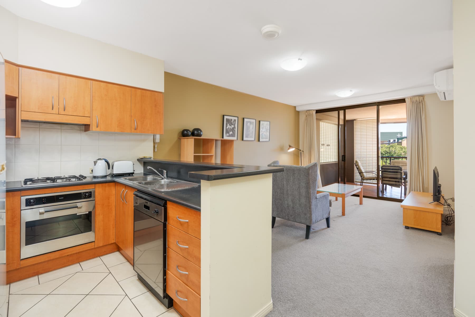 50/9 Chasely Street, Auchenflower - Image 1