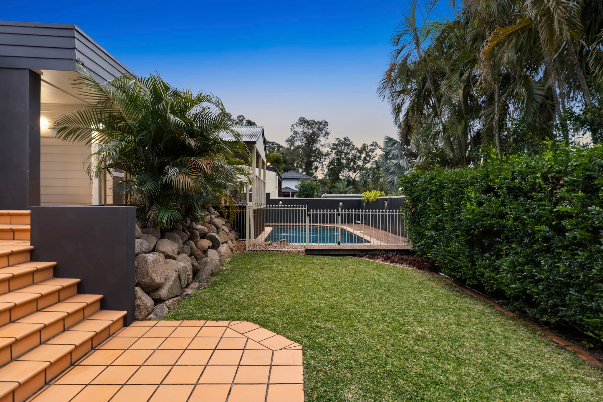 19 Kowhai St, Kenmore - Thumbnail 3