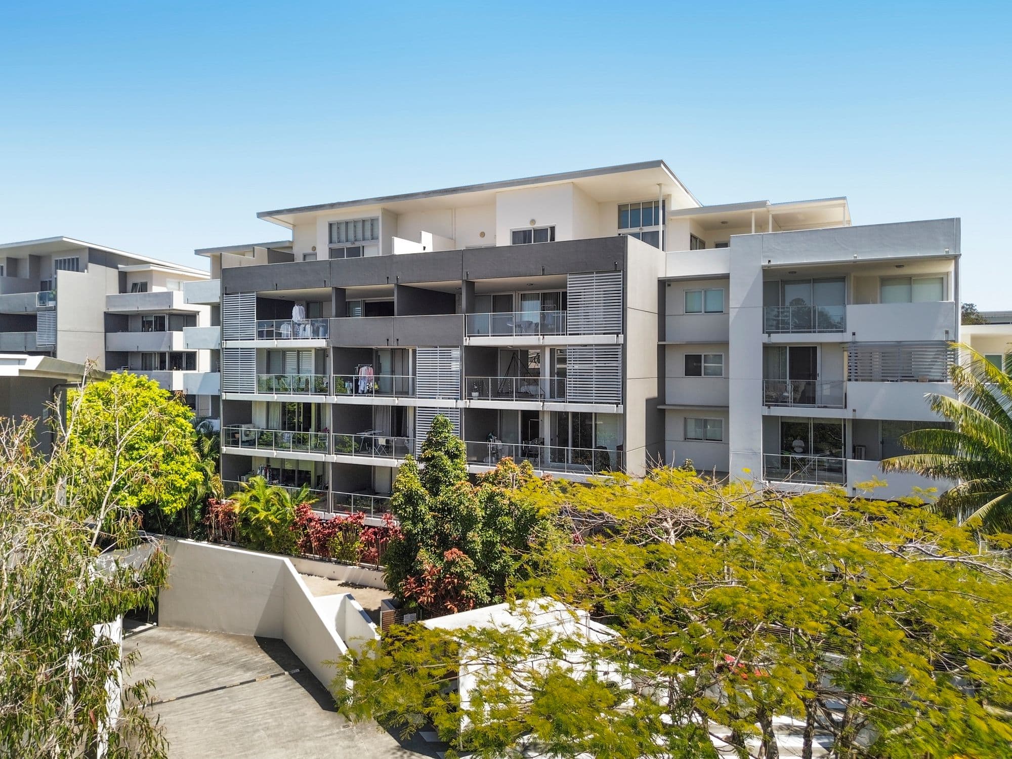 79/95 Clarence Road, Indooroopilly - Thumbnail 3
