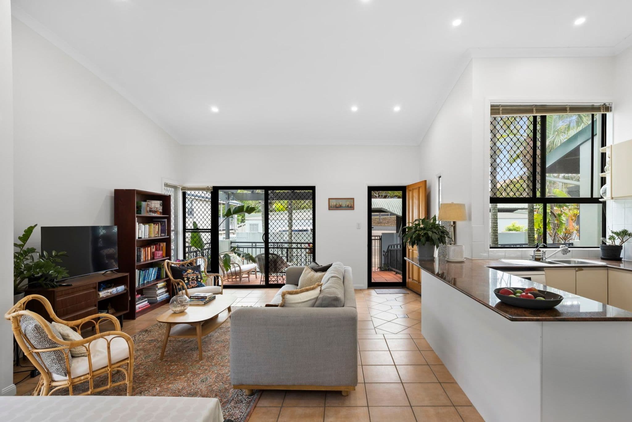 201/32 Maryvale Stre..., Toowong - Thumbnail 4