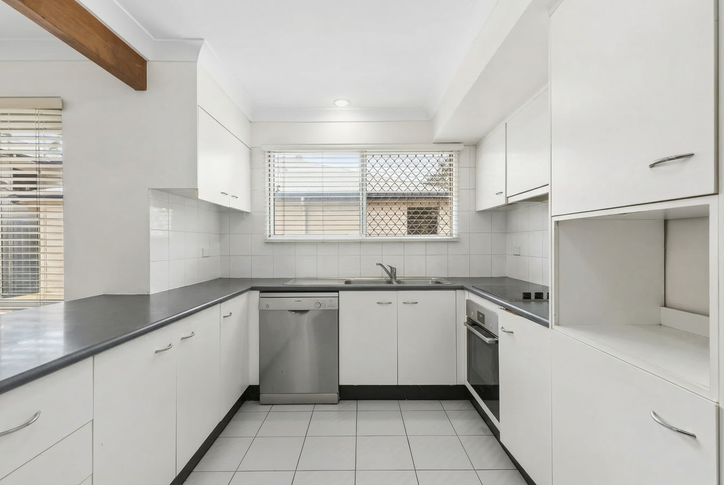 5/53 Sandford Street, St Lucia - Thumbnail 7