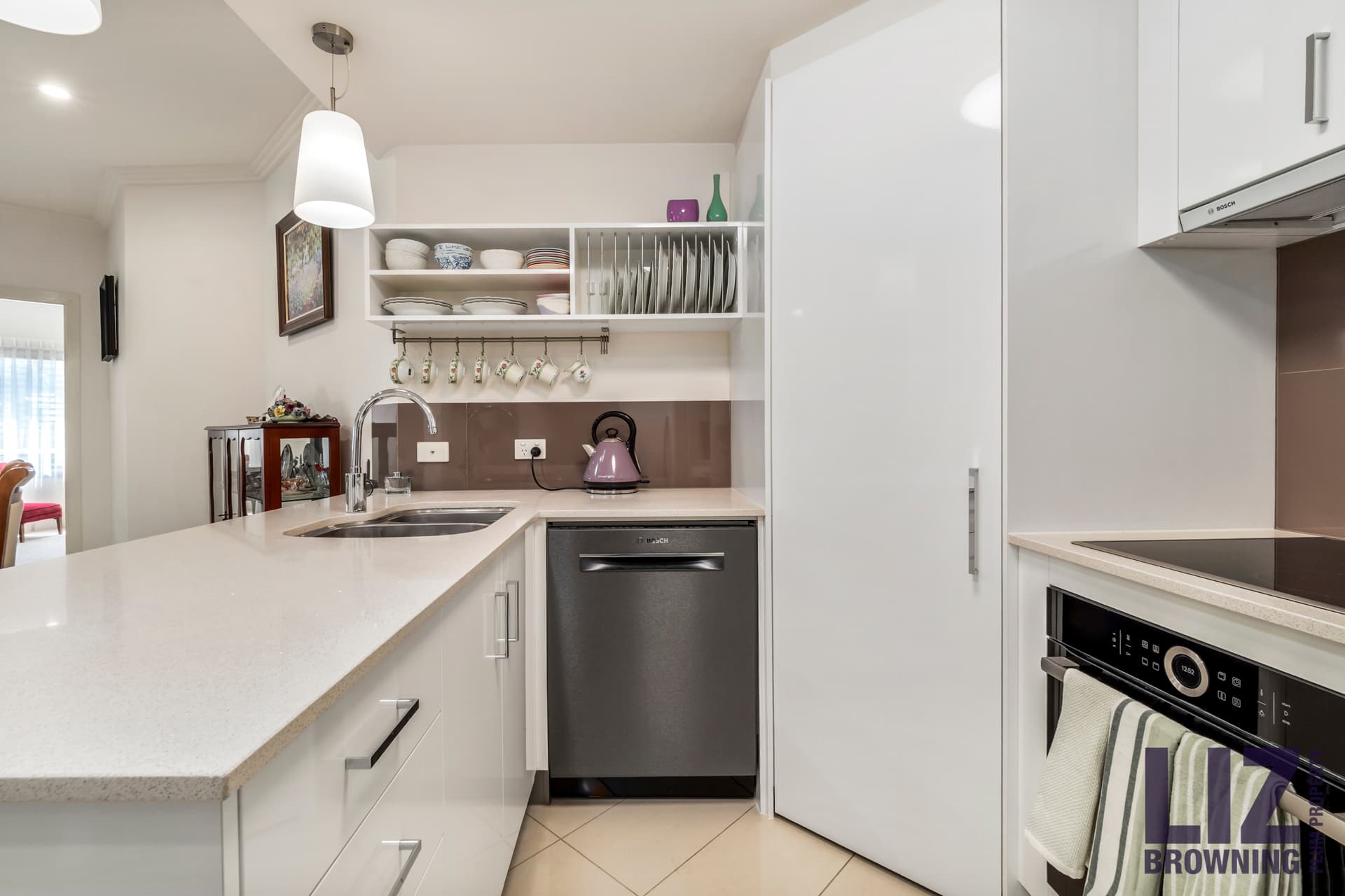 33/17 Marshall Lane, Kenmore - Thumbnail 3