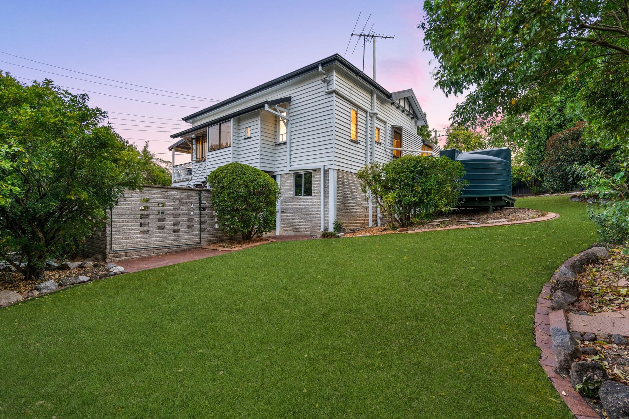 12 Garden Grove, Ashgrove - Thumbnail 5