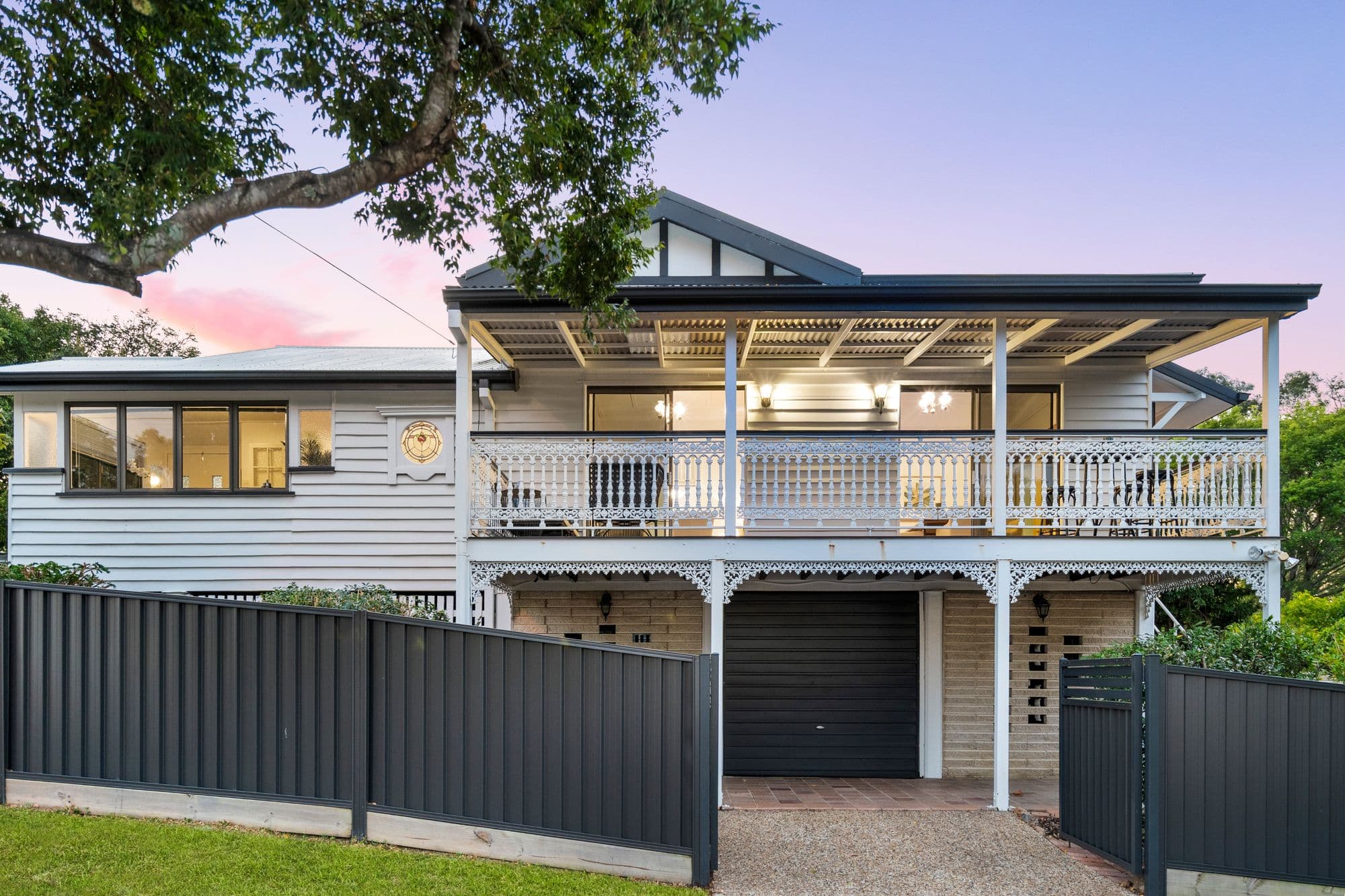 12 Garden Grove, Ashgrove - Thumbnail 2