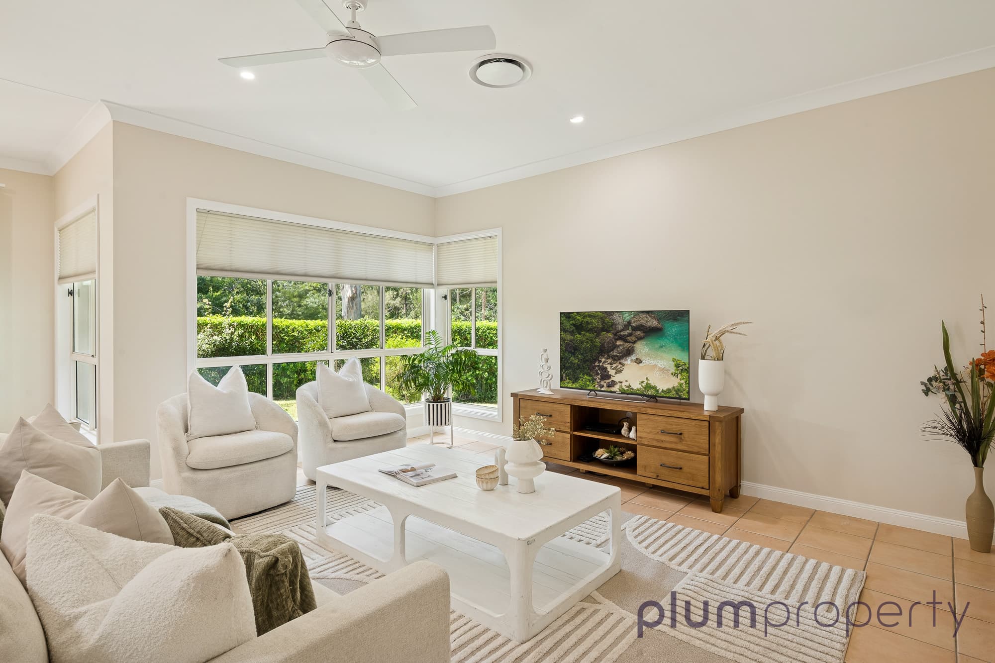 64 Kensington Circui..., Brookfield - Thumbnail 5