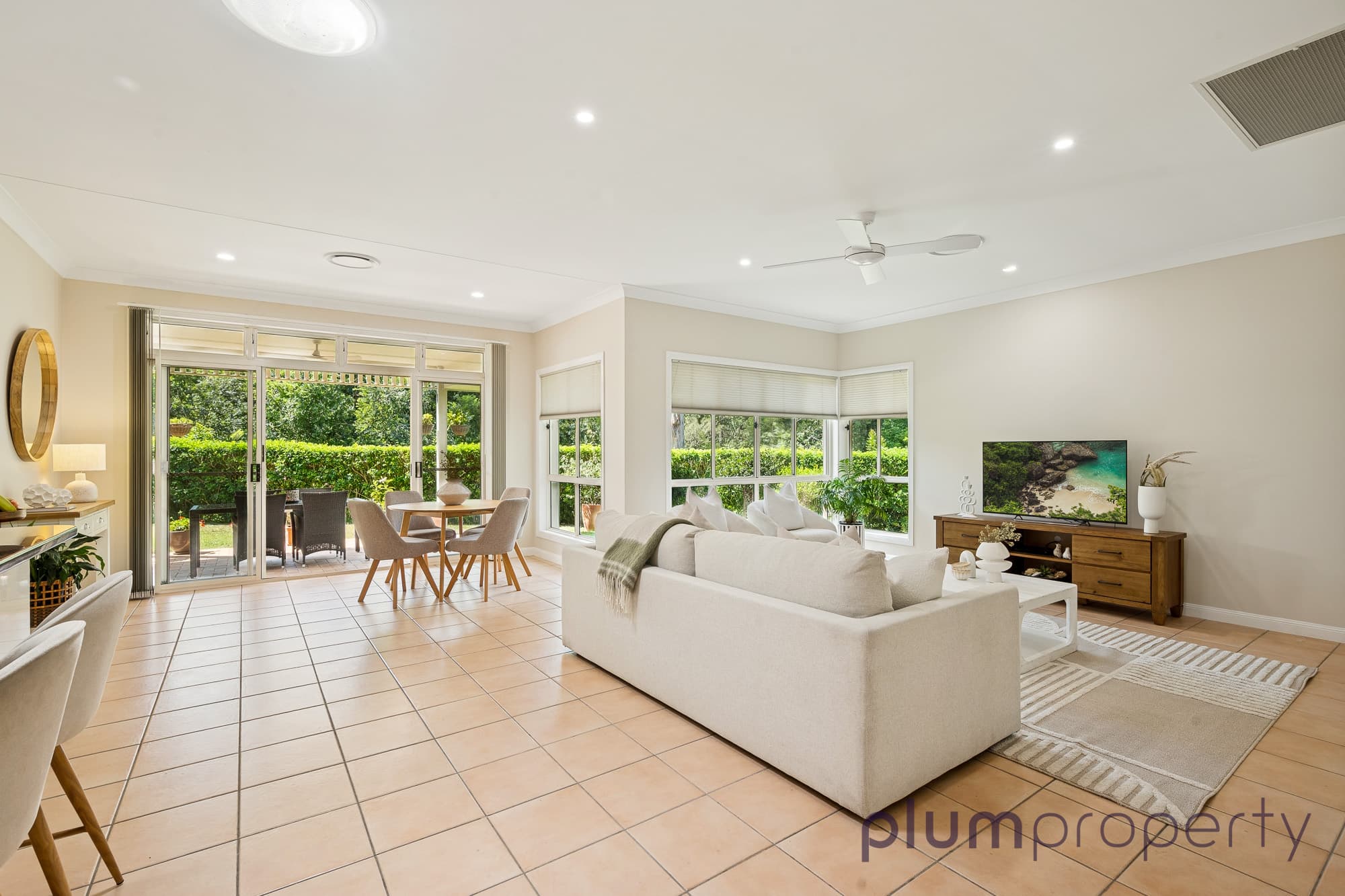 64 Kensington Circui..., Brookfield - Thumbnail 7