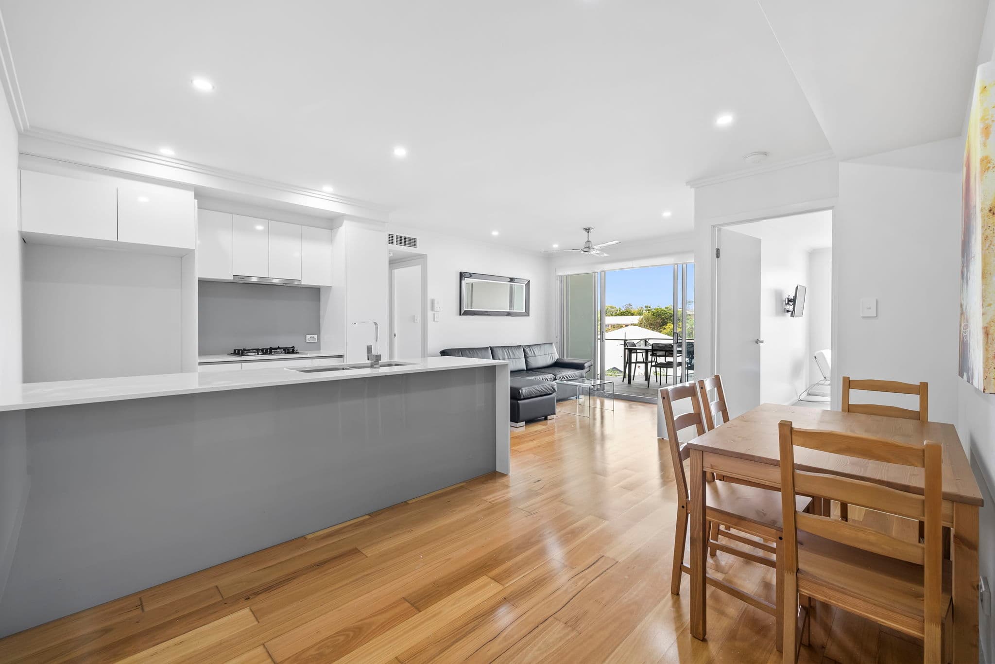 29/2 Laurence Street, St Lucia - Thumbnail 2