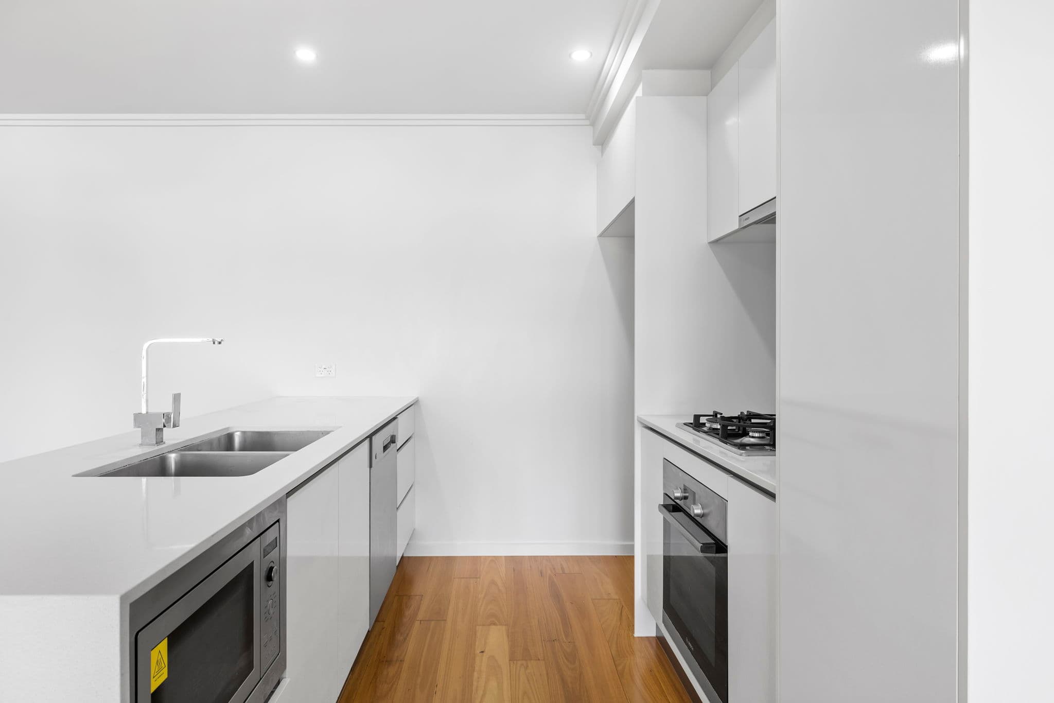 29/2 Laurence Street, St Lucia - Thumbnail 4