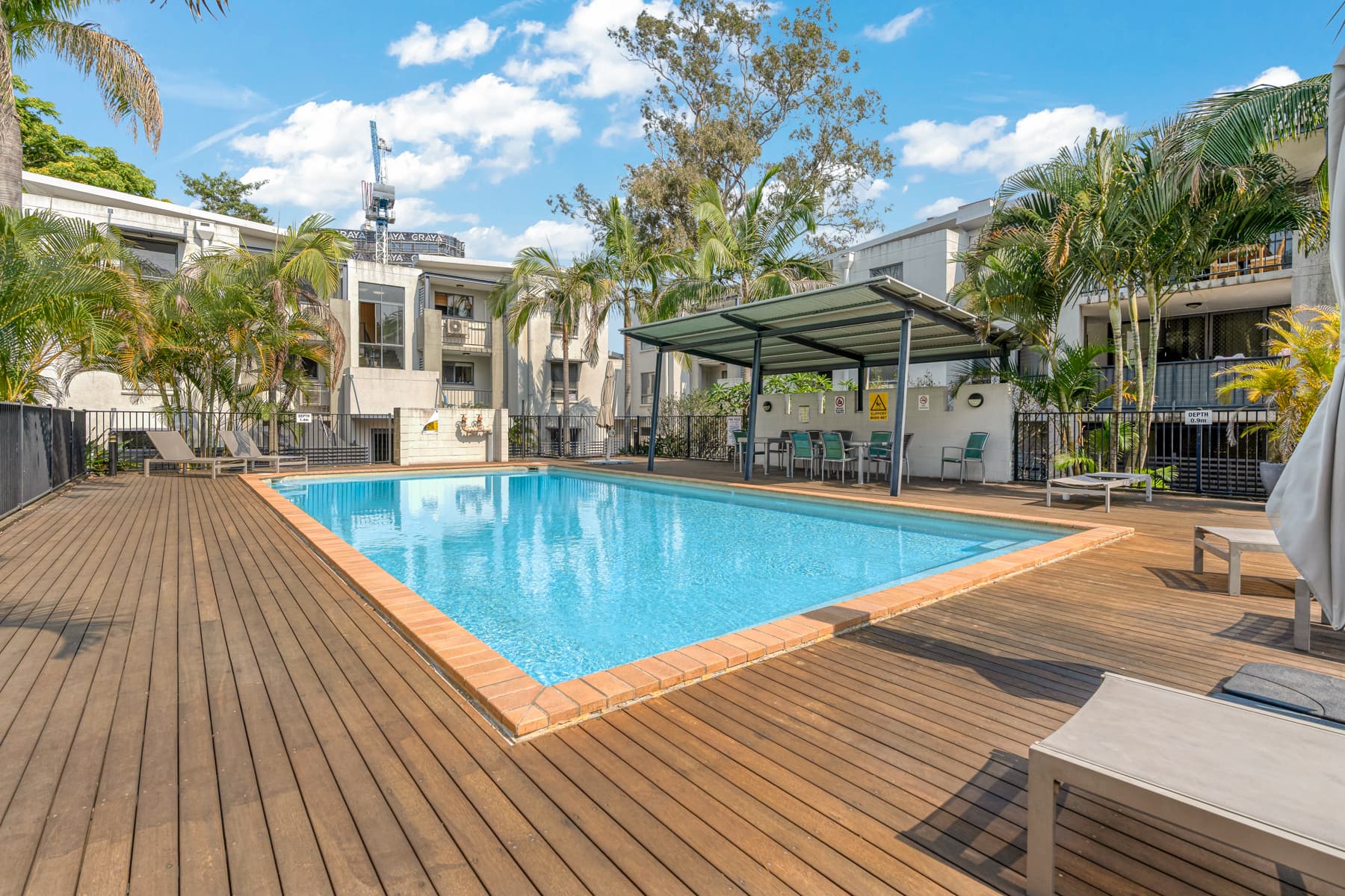65/7 Landsborough Te..., Toowong - Thumbnail 2