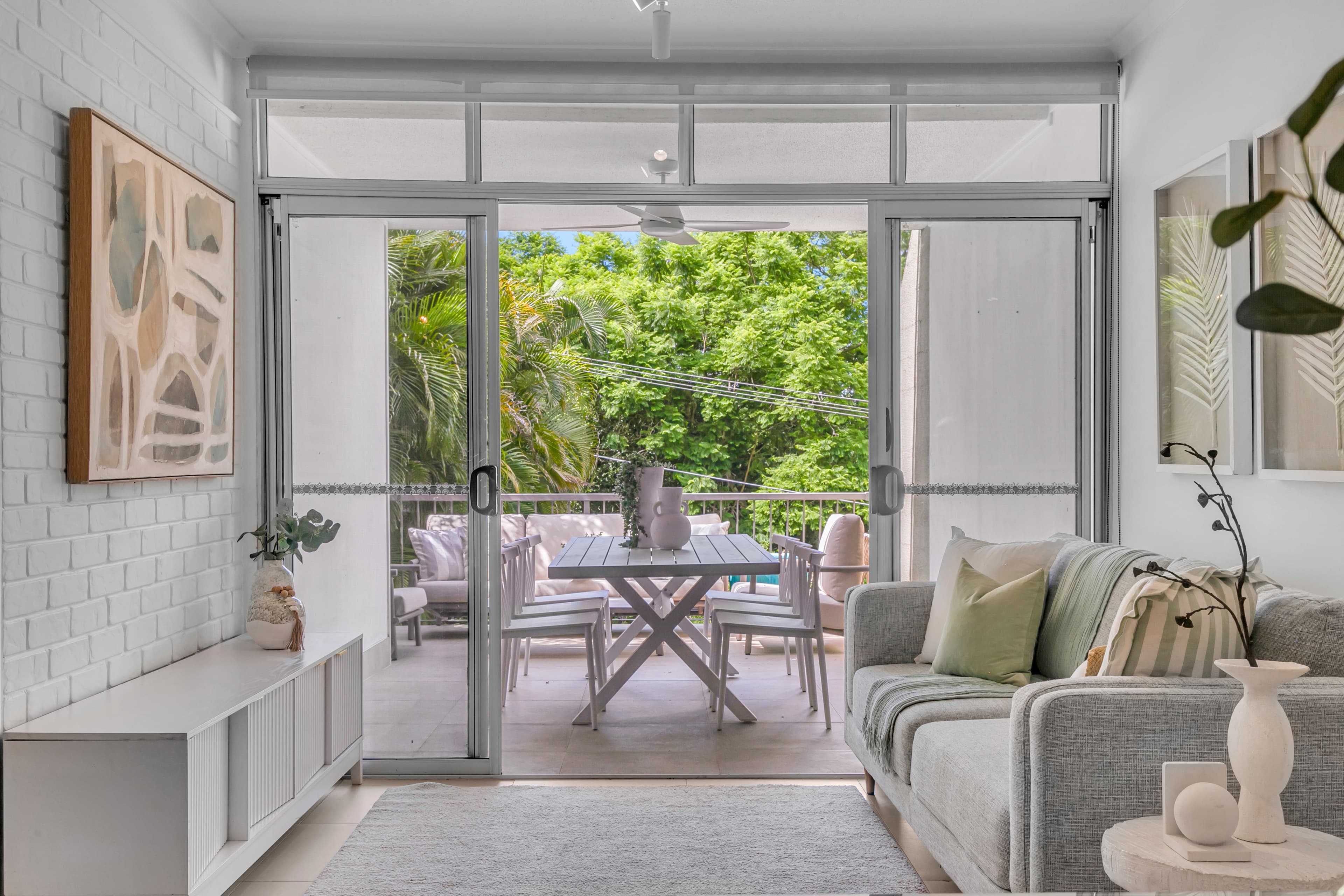 4/47 Bent Street, Toowong - Image 1