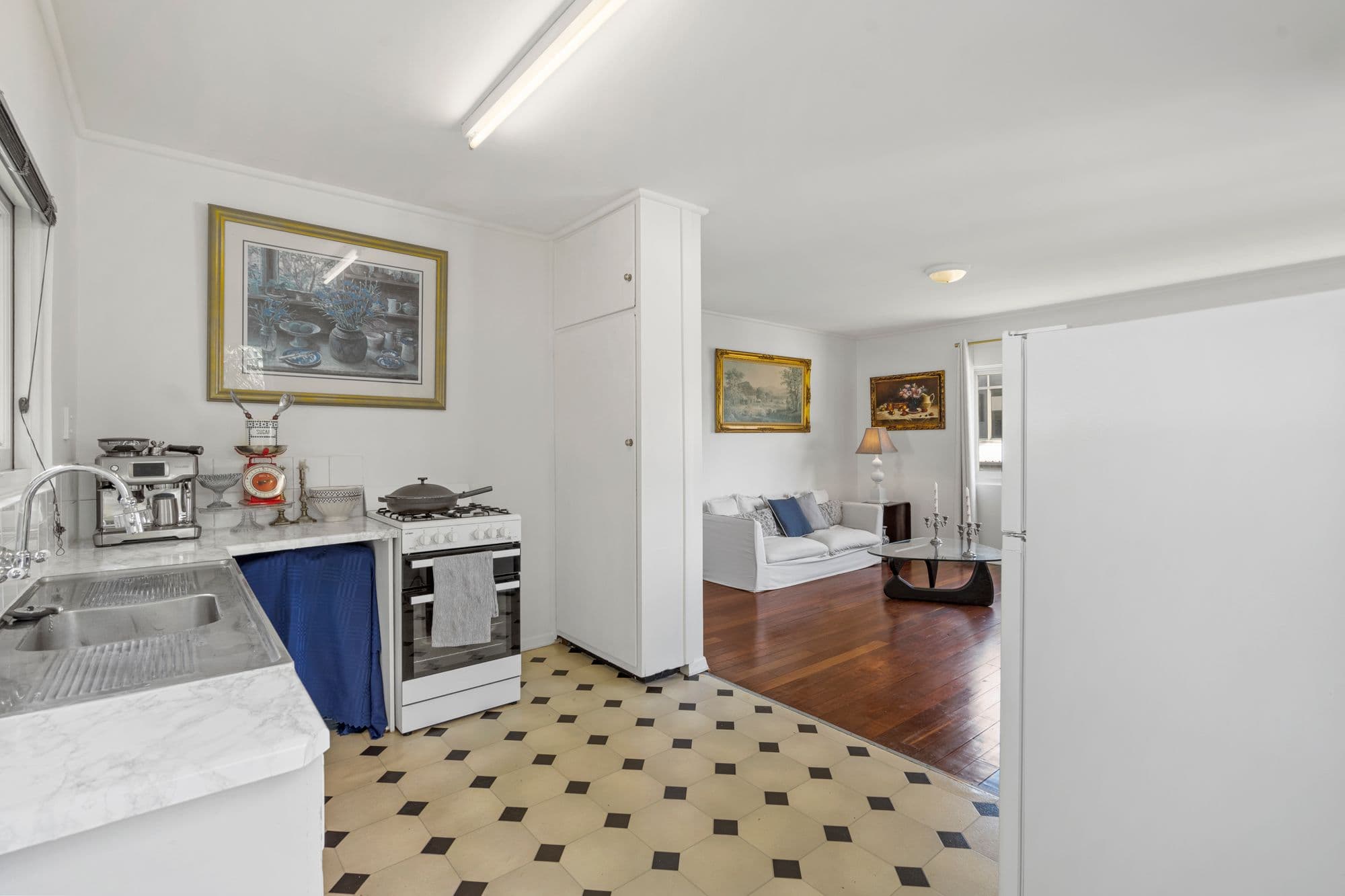4/19 Quinn Street, Toowong - Thumbnail 6