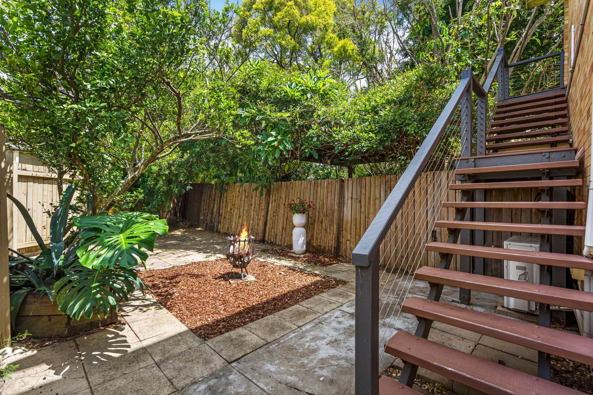4/19 Quinn Street, Toowong - Thumbnail 2