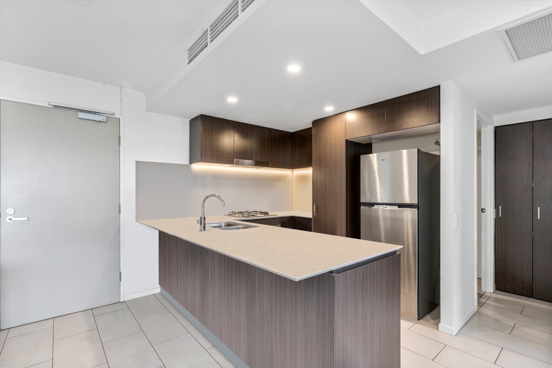 106/125 Station Road, Indooroopilly - Thumbnail 6