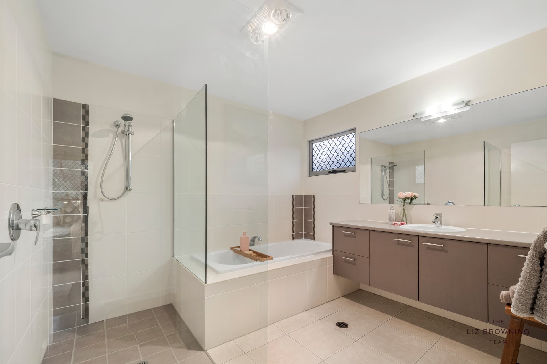 11 Lomandra Place, Chapel Hill - Thumbnail 8