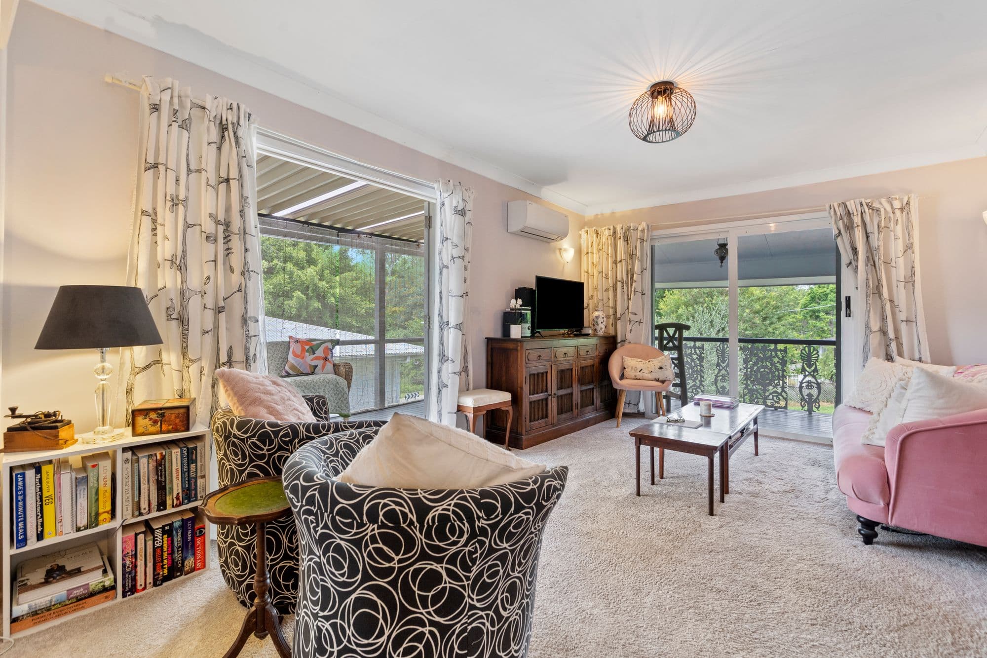 26 Lowanna Street, Kenmore - Thumbnail 5