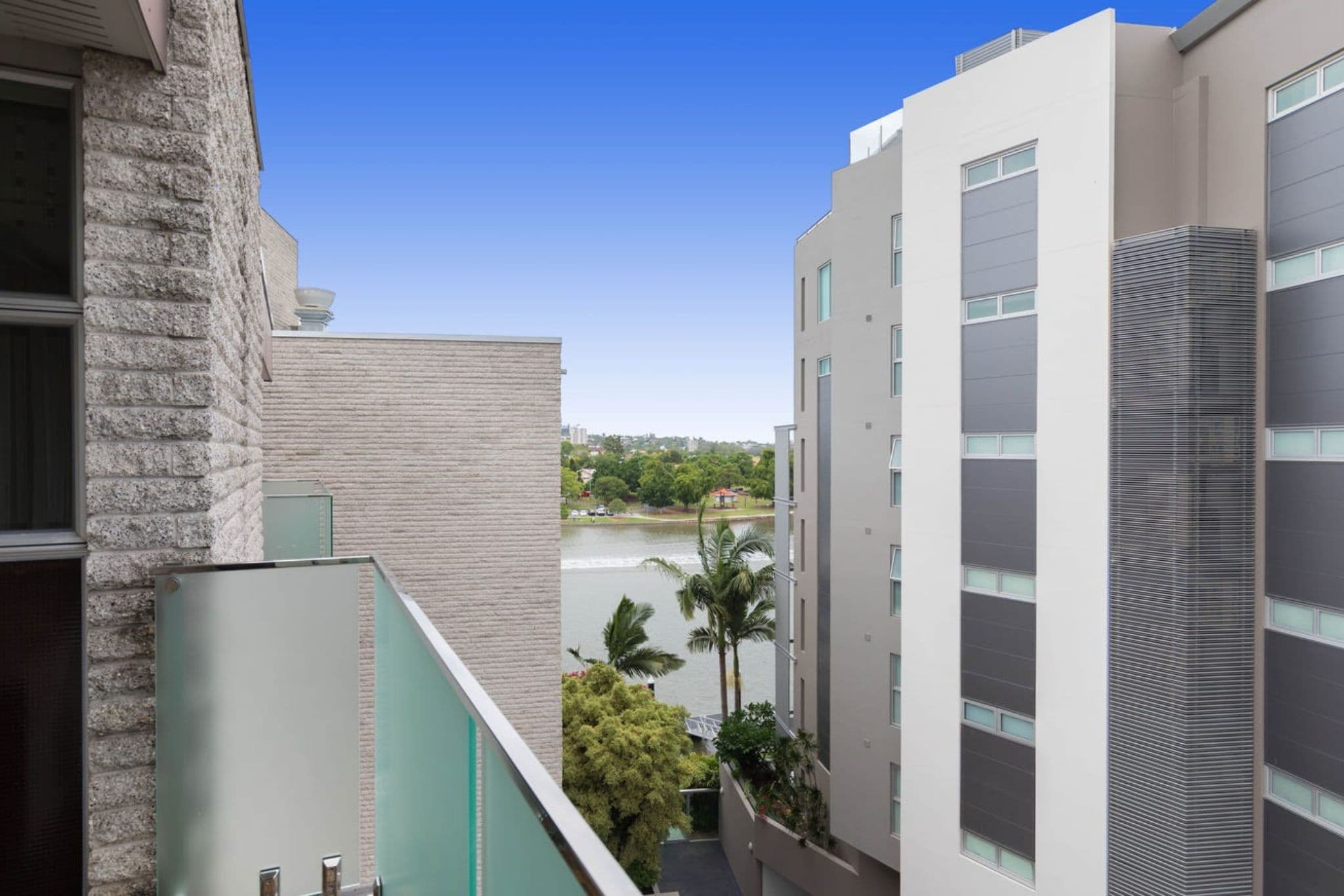 22/26 Brisbane Stree..., Toowong - Thumbnail 8
