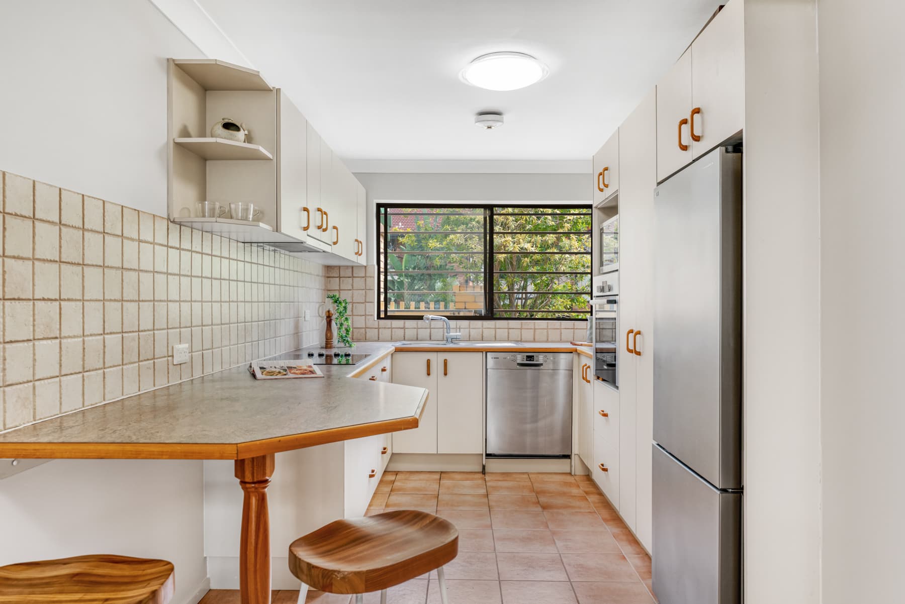 6/12 Patrick Lane, Toowong - Thumbnail 4