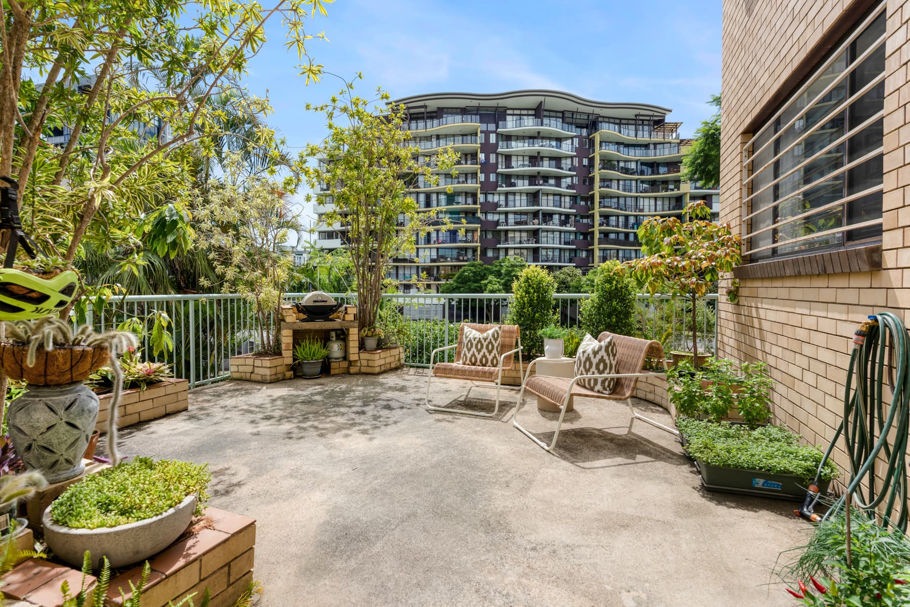 6/12 Patrick Lane, Toowong - Thumbnail 3