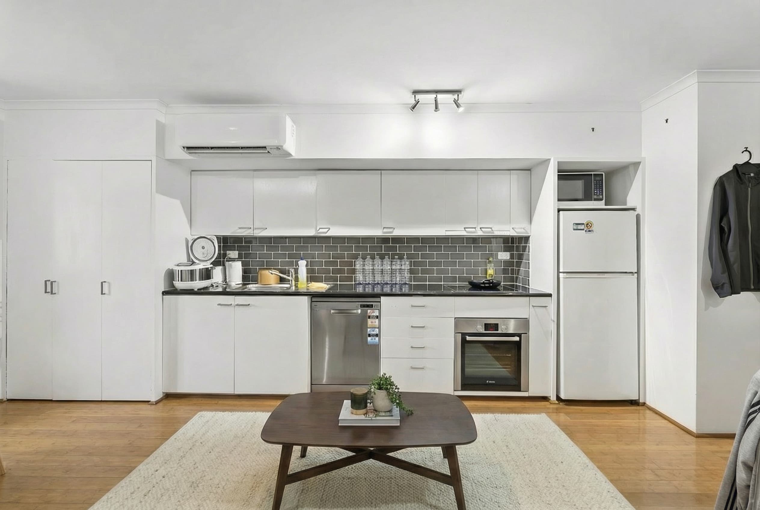 17/2 Waverley Road, Taringa - Thumbnail 3