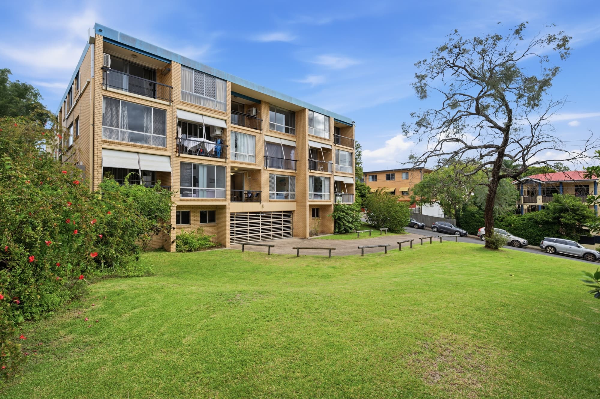 2/52 Sisley Street, St Lucia - Image 1