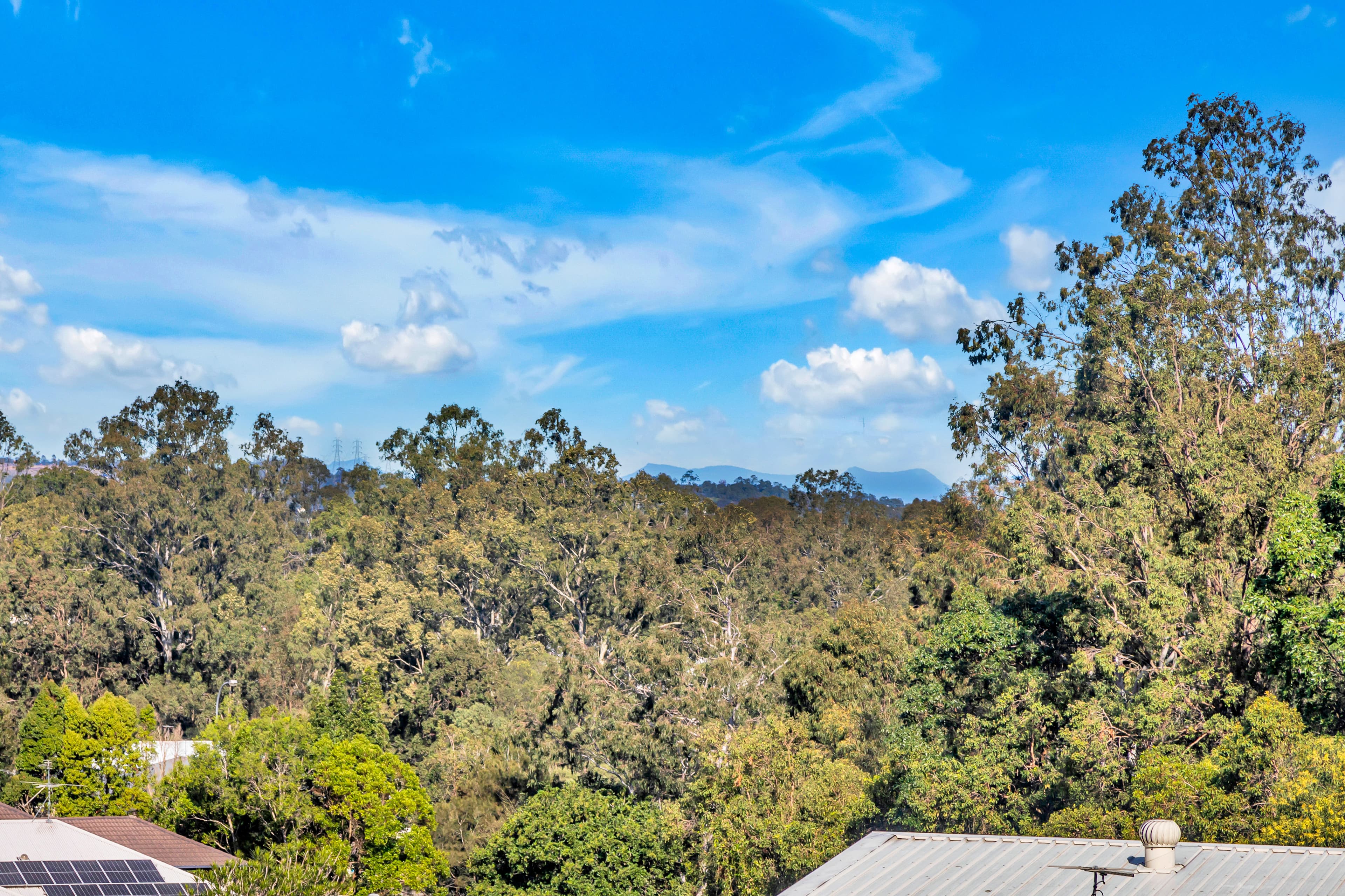 29 Corymbia Crescent, Anstead - Image 1