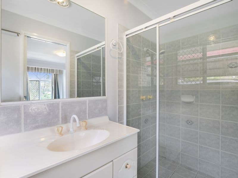 77 Gibson Crescent, Bellbowrie - Thumbnail 8