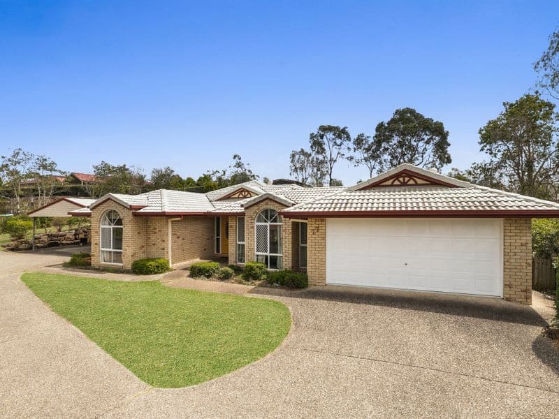 77 Gibson Crescent, Bellbowrie - Image 1