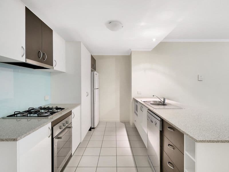 26/24 Allwood Street, Indooroopilly - Thumbnail 7