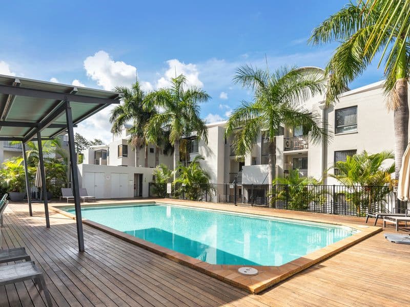 28/7 Landsborough Te..., Toowong - Image 1