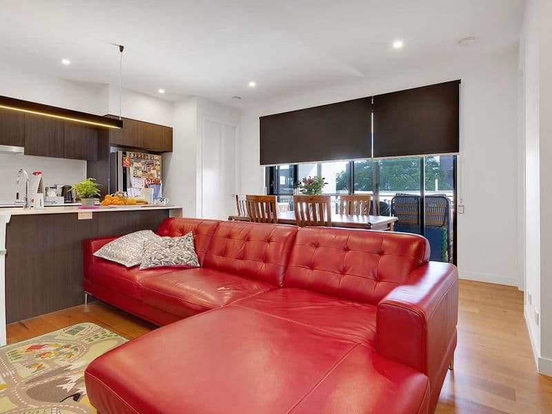 404/133 Clarence Roa..., Indooroopilly - Thumbnail 4