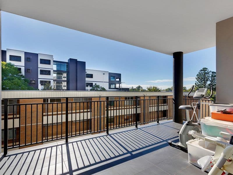 404/133 Clarence Roa..., Indooroopilly - Thumbnail 5