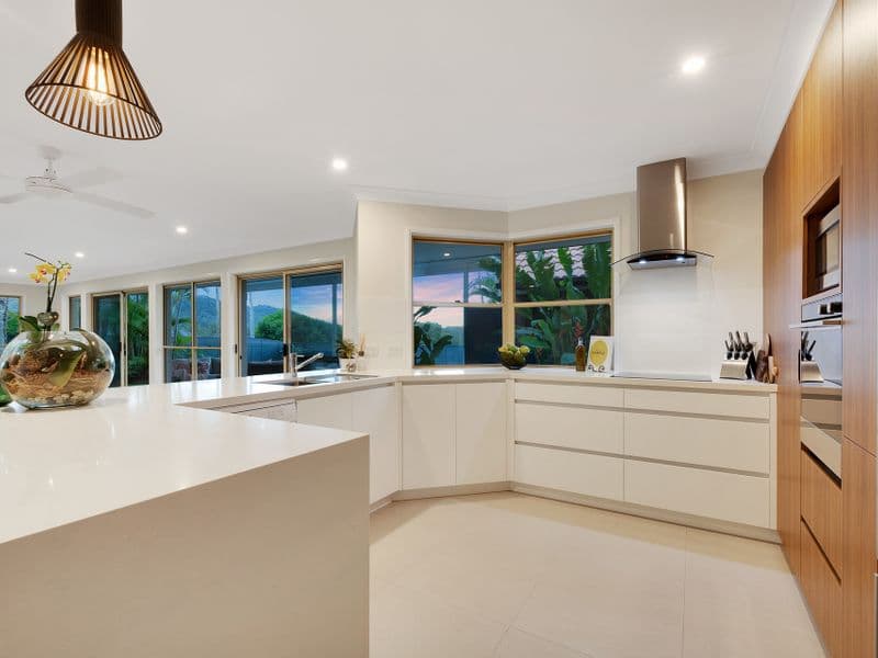 46 Maculata Drive, Chapel Hill - Thumbnail 4
