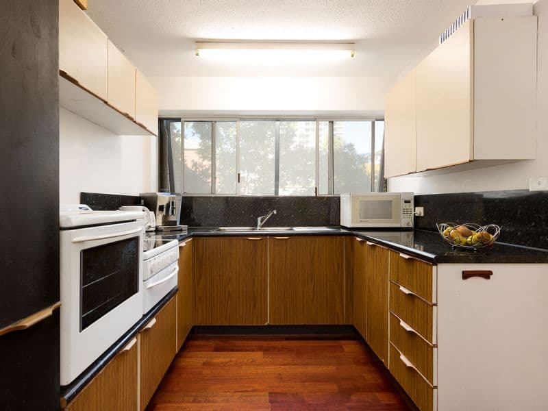 1/23 Maryvale Street, Toowong - Thumbnail 3