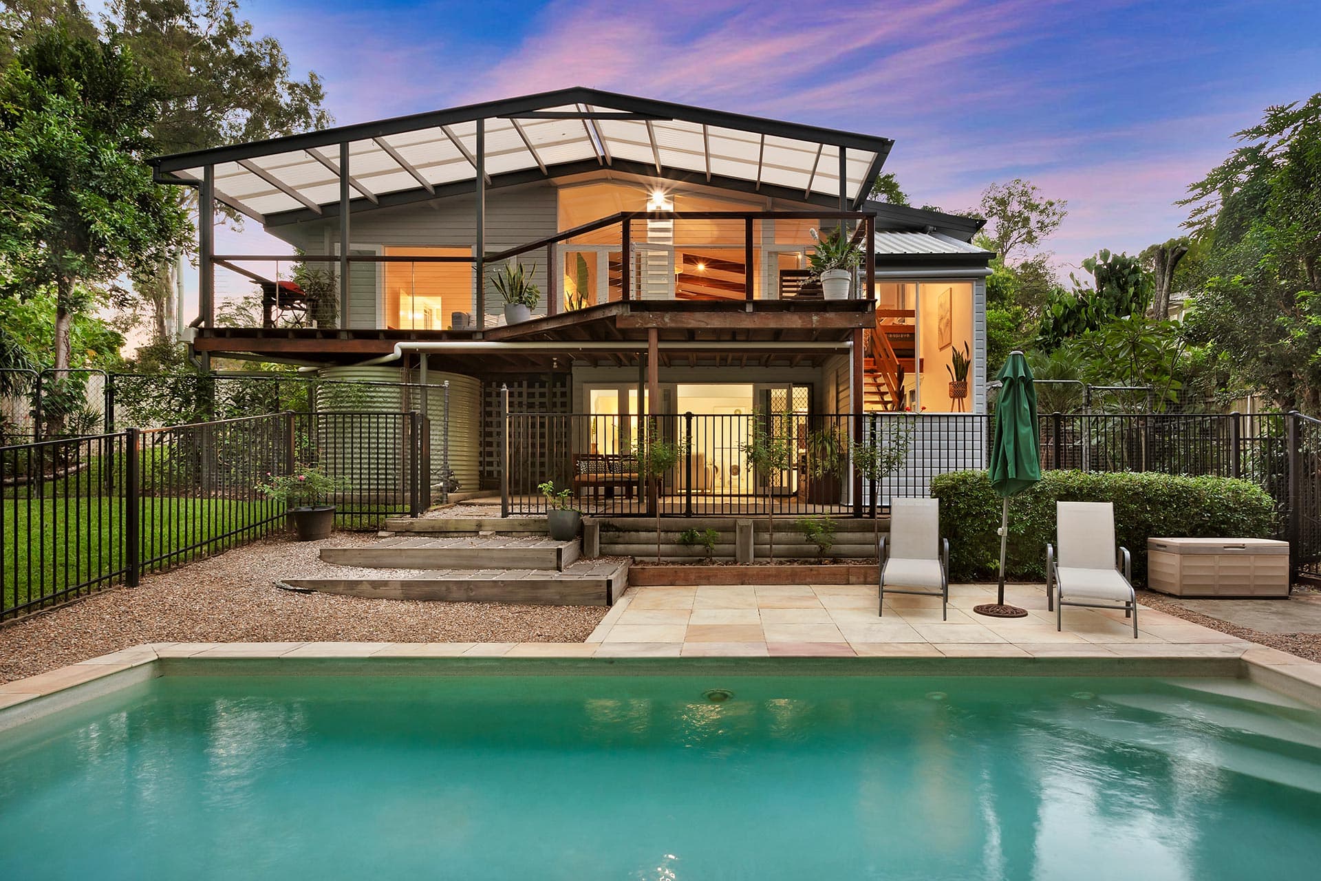 61 Moordale Street, Chapel Hill - Image 1