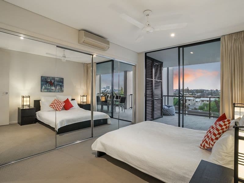22/26 Holland Street, Toowong - Thumbnail 6
