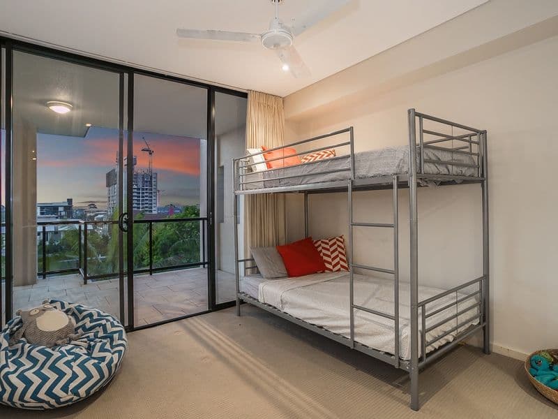 22/26 Holland Street, Toowong - Thumbnail 8