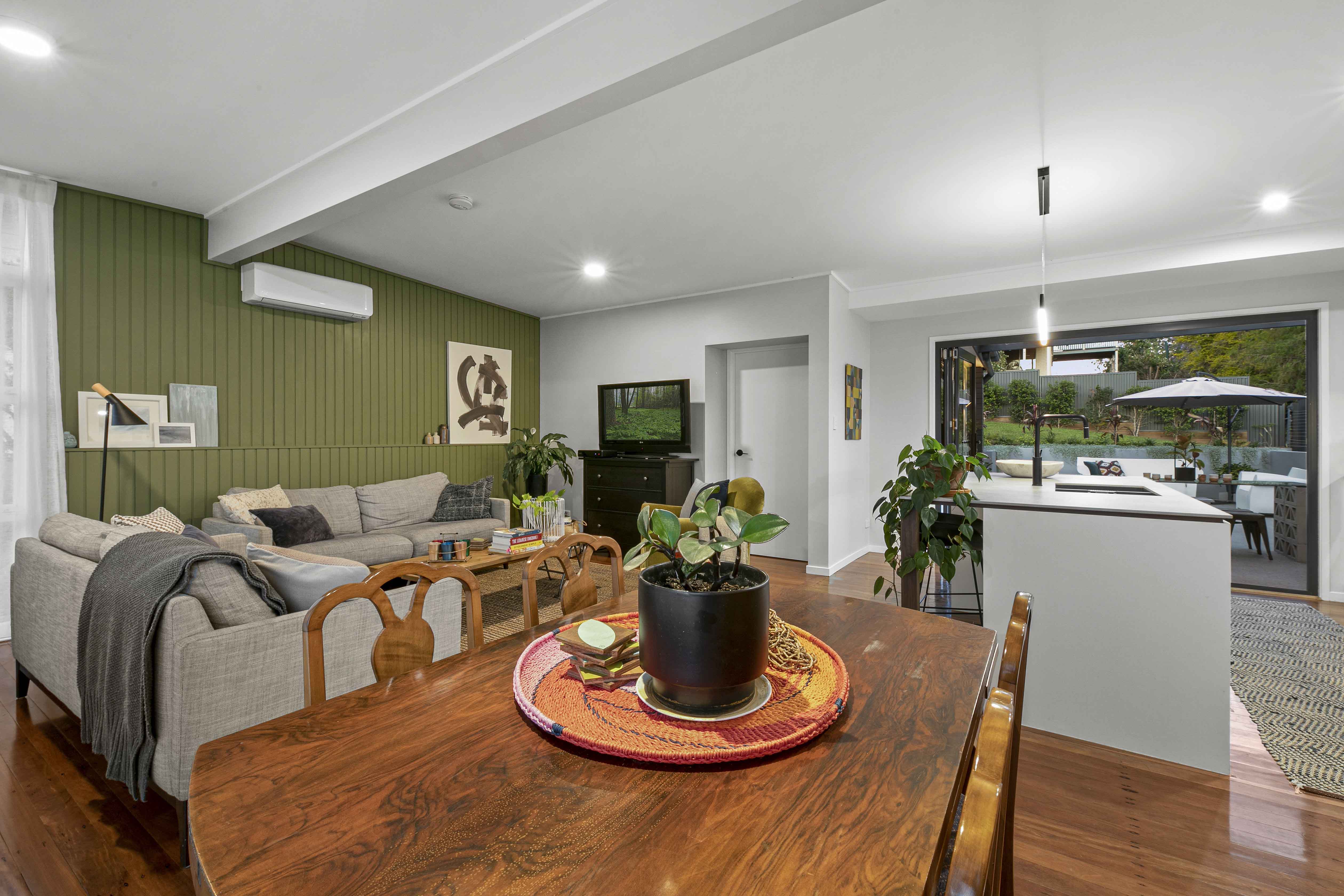 42 Alkina Street, Kenmore - Thumbnail 2