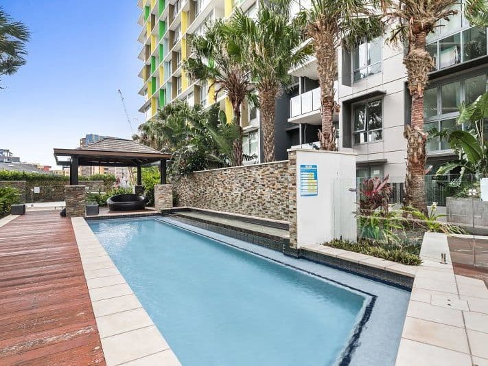 902/338 Water Street, Fortitude Valley - Thumbnail 3