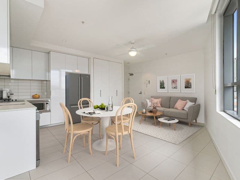 902/338 Water Street, Fortitude Valley - Thumbnail 5